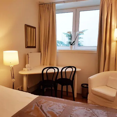 Wladimir Bed and breakfast Ámsterdam